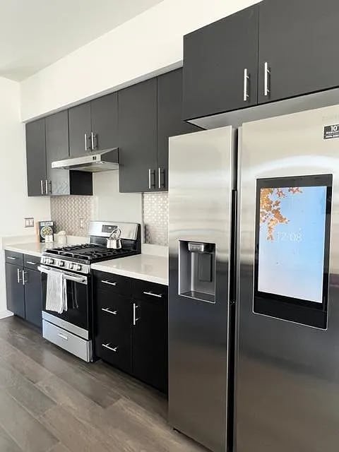 Photo - 1002 Central St