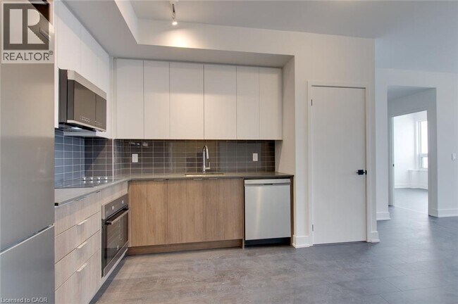 Photo - 2481 Taunton Rd Unité 701