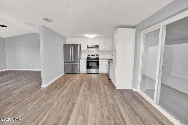 Photo - 6325 Pridgen St