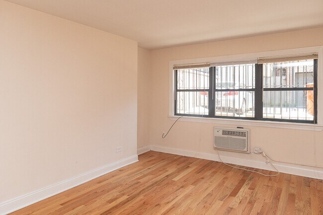 Photo - 1440 N Dearborn St Unit C2