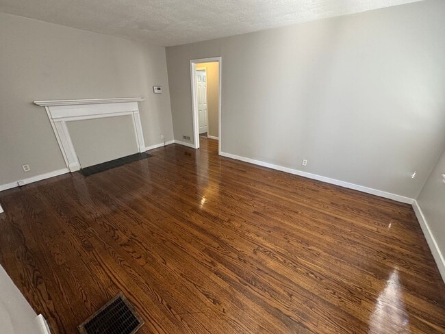 Photo - Birmingham/East Lake