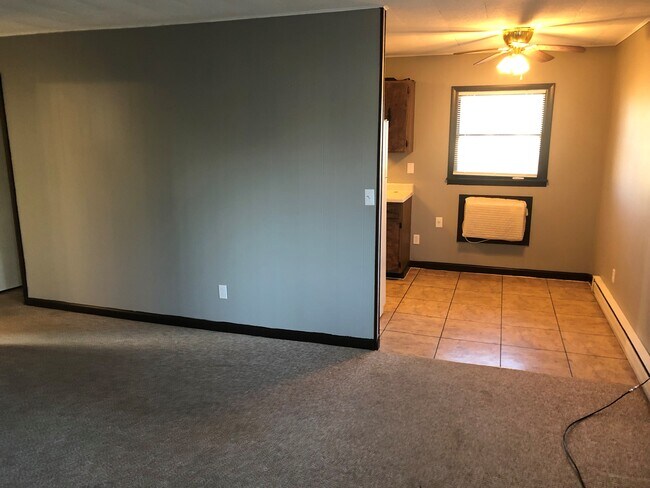Photo - 1205 West Mack Ave Unit Apartment D