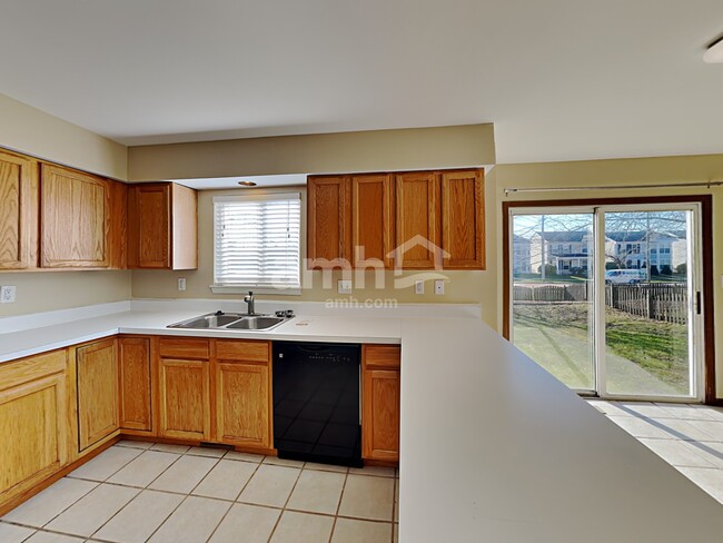 Photo - 20921 W Barrington Ln