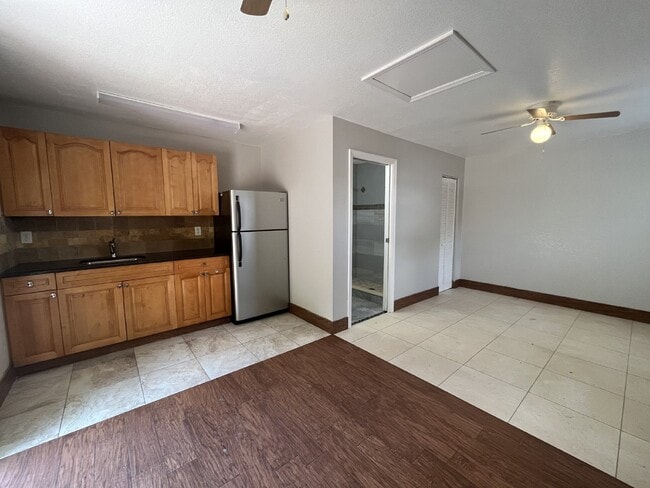 Photo - Renovated Garage Studio For Rent Unit #3