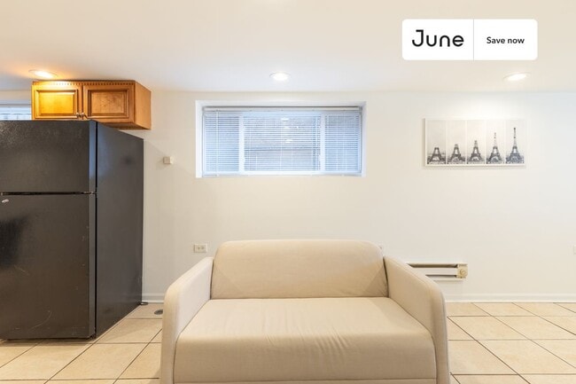 Photo - 1841 N Mozart St