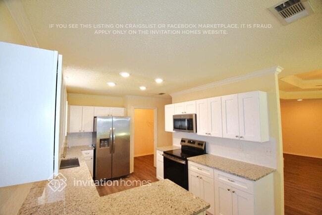 Photo - 6885 Hickory Hollow Ln