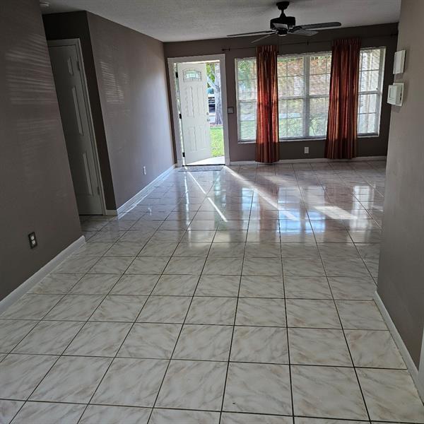 Photo - 2250 NW 50th Ave