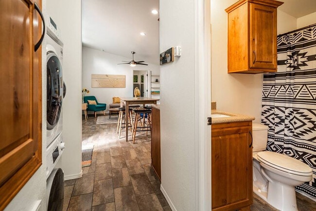 Photo - 2578 Tovar Trail Unidad #25