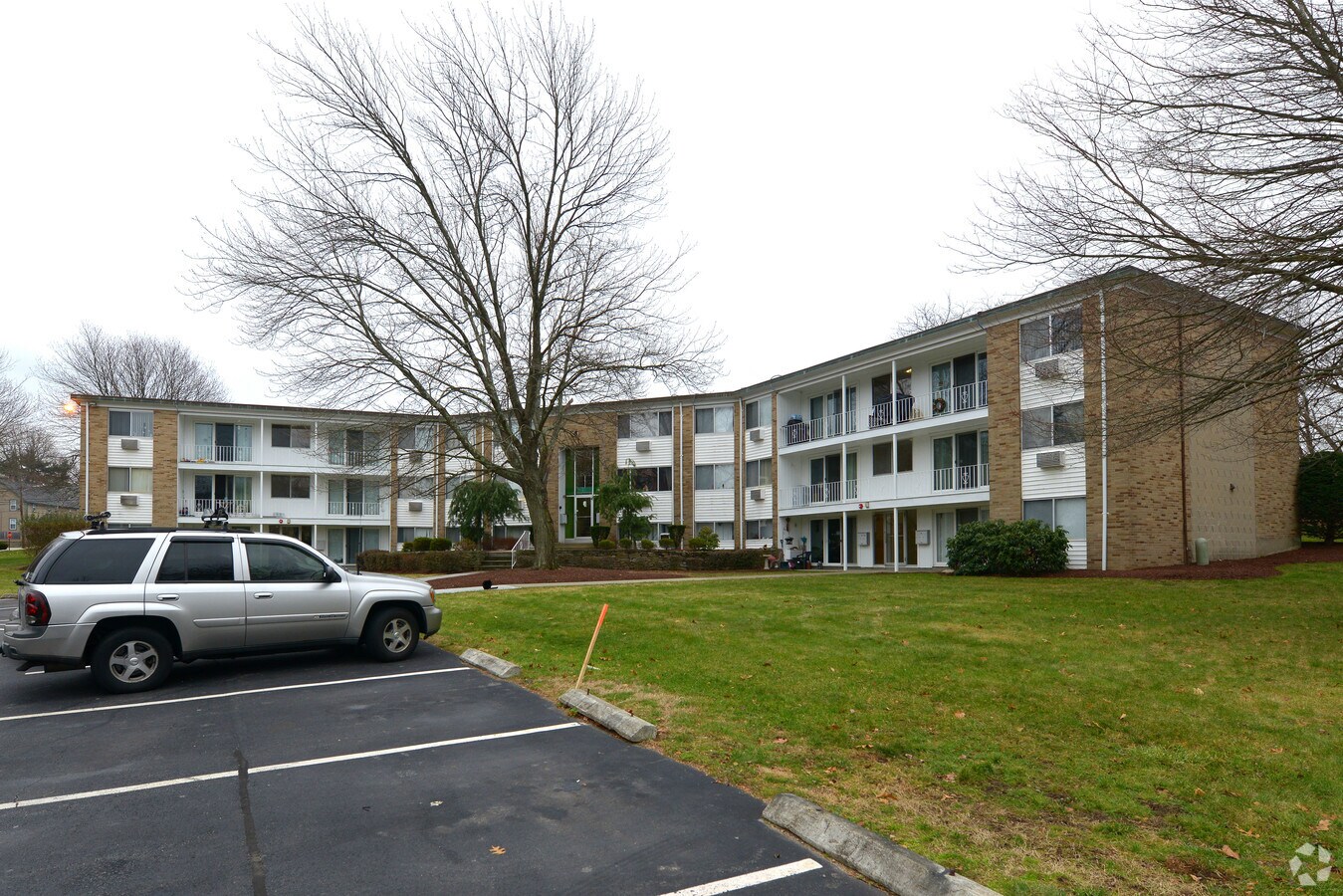 Photo - Bourne Avenue Apartments
