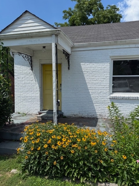 Building Photo - 2BR/1BA duplex in Inglewood with real wood... Rental