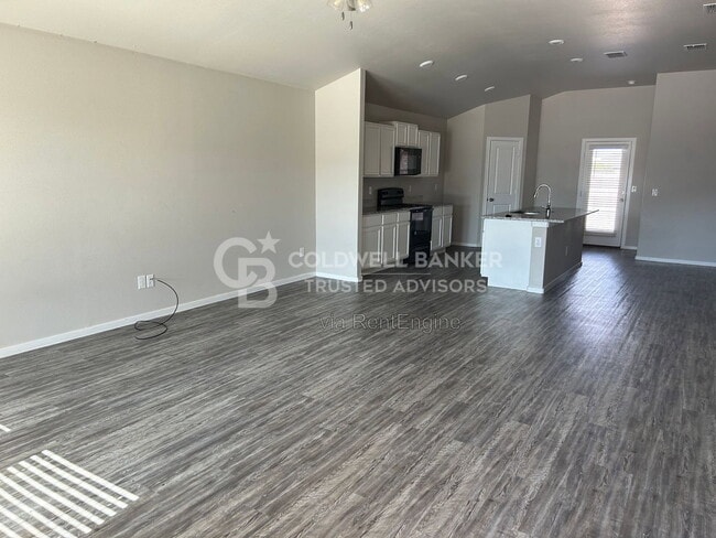 Photo - 2122 N Texas Ave