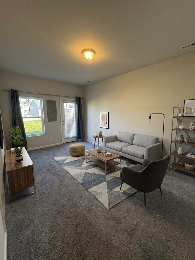 Photo - Available Now! | 4BR/3BA Townhome | Snowden Bridge