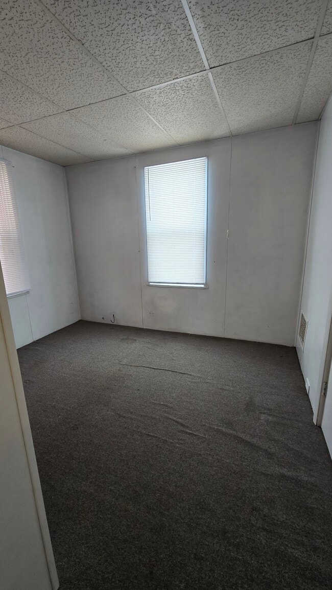 dormitorio - 626 W Pittsburgh St Unidad #2