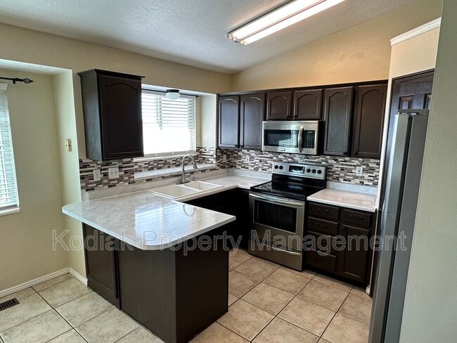 Photo - 1941 Jenny Ln.