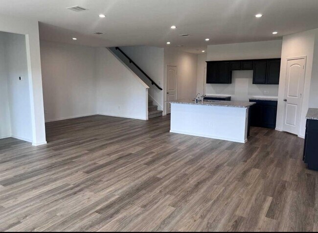 Photo - 15130 Pr Ml Dr