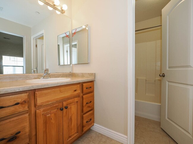 Photo - Beautiful Daybreak Condo Unit 110