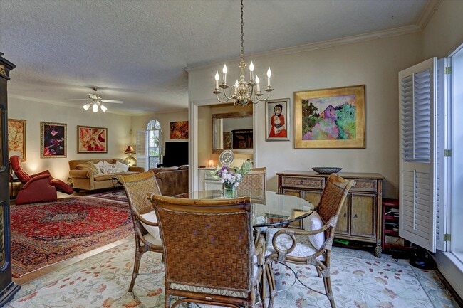Photo - 2125 Bering Dr Unidad 2125