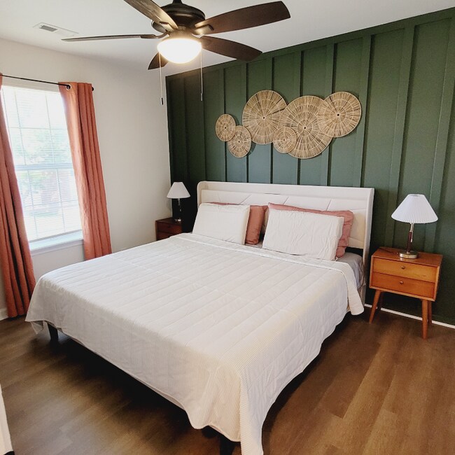 Photo - 253 White Oak Rd Unit F