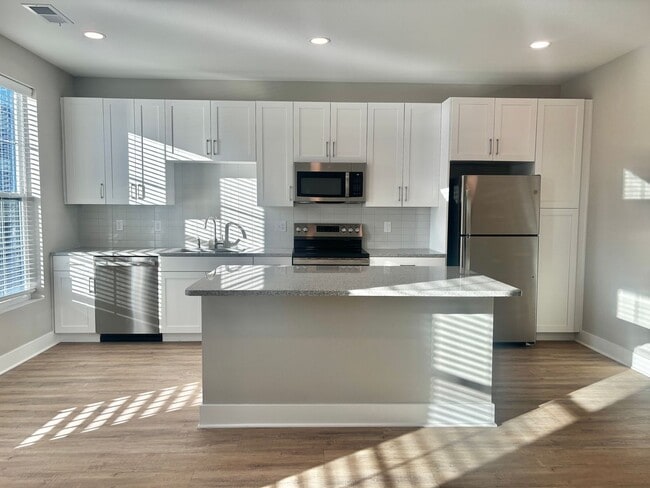 Photo - Mission Flats Apartments