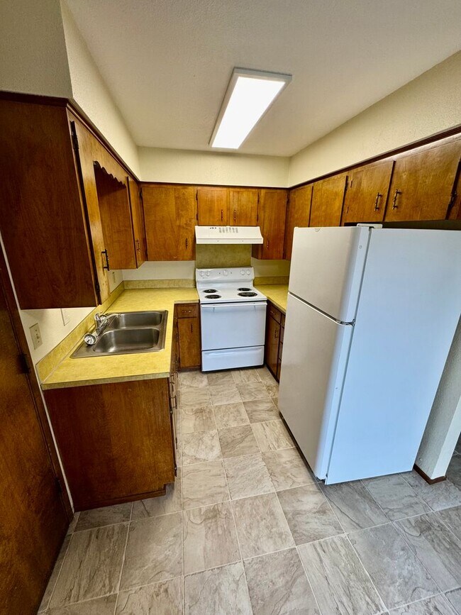 Photo - 1127-1129 Applegate Street Unit 1129