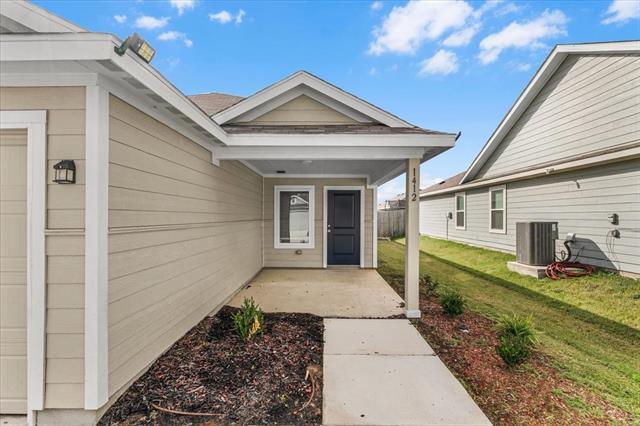 1412 Silver Oak Ln