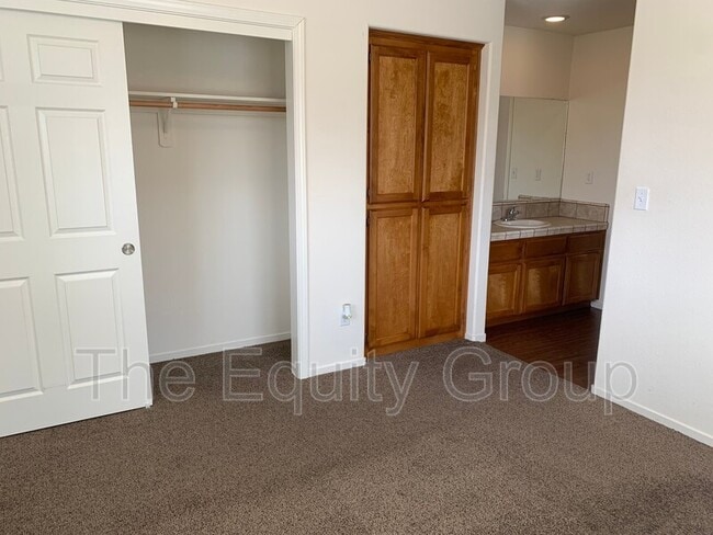 Photo - 2218 W Lark Ave