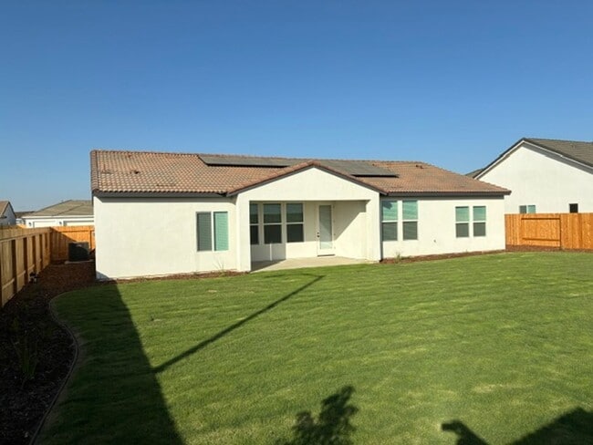 17115 LOVATO Ln