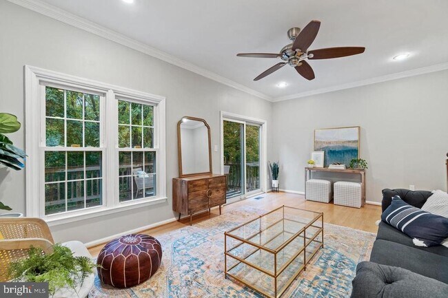 Photo - 6141 Summer Park Ln