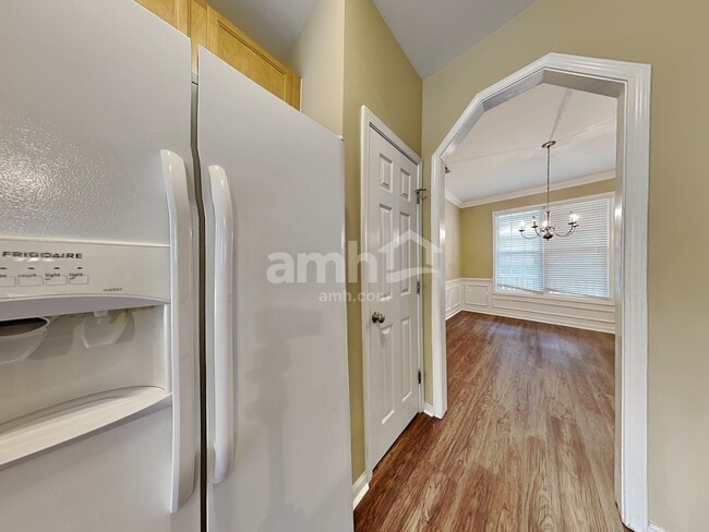 Photo - 8229 Marshall Brae Dr