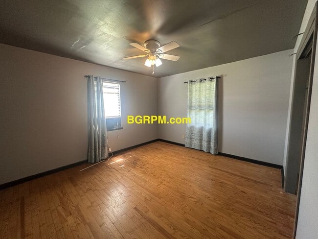 Photo - Beebe home