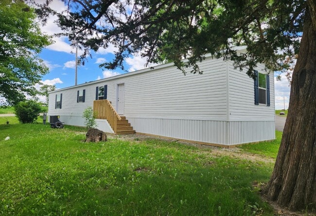 Building Photo - 5900 Osage Rd Rental