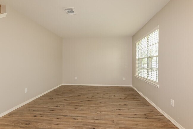Photo - 21118 Bridgemeadows Ln