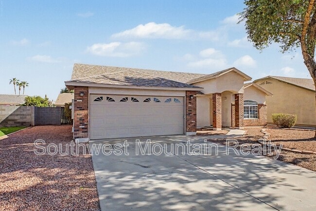 Photo - 2272 E Remington Pl