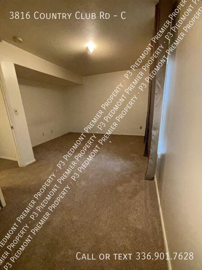 Photo - 3816 Country Club Rd