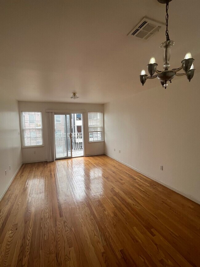 141 South St Unit 2