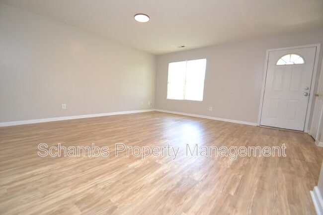 Photo - 824 Cumberland St Unidad #101