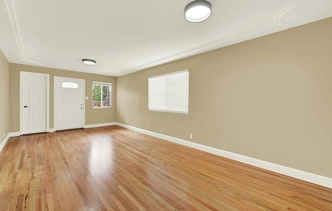 Photo - Single Family Home Available Now!!