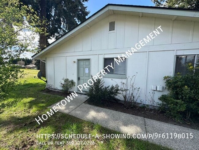 Building Photo - 335 Dennis St SE