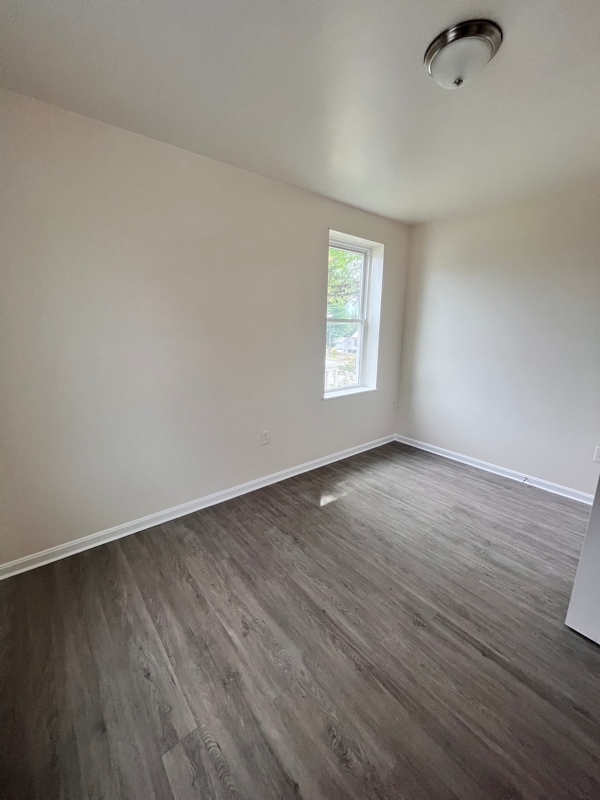 Photo - 213 W Court St Unit 3