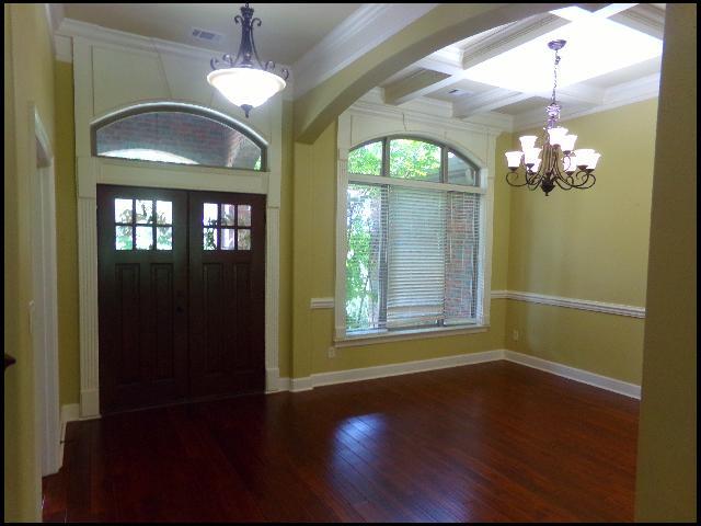 Photo - 111 Chelle Ln