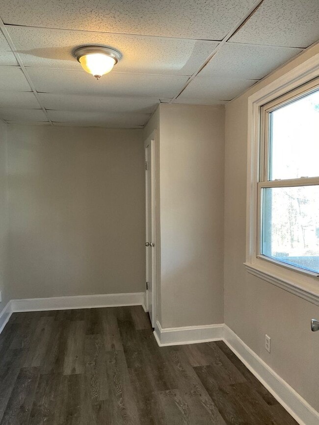 Photo - 4 Bedroom  Home in Gastonia - Hardwood Floors, Spacious Rooms!!!