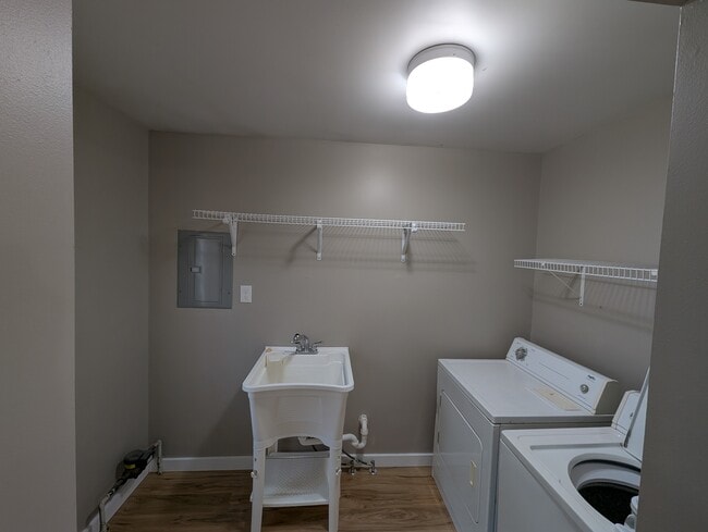 Photo - 64 Nichols St Unit 64A