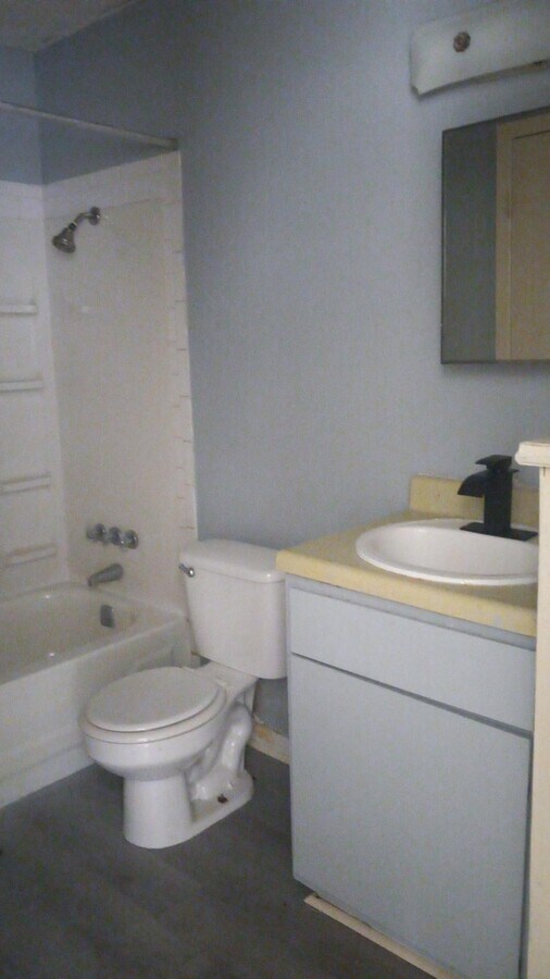 Photo - 2102 Sidney St Unit 4A