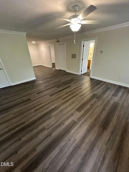 Building Photo - 3502 Ivy Commons Dr Unit 302