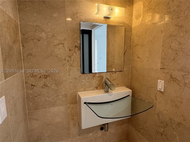 1345 West Dr Unit 202