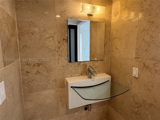Photo - 1345 West Dr Unit 202