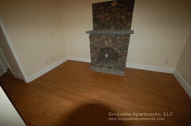 Photo - 33 Lancaster Terrace Unit A100