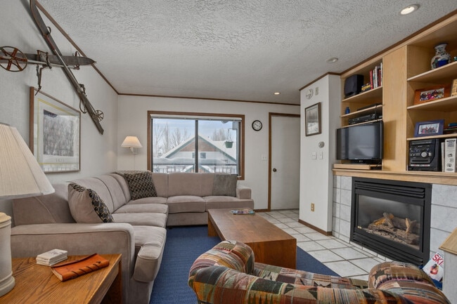 Photo - 1710 Saddle Creek Ct Unit SI FL3-ID1564295P