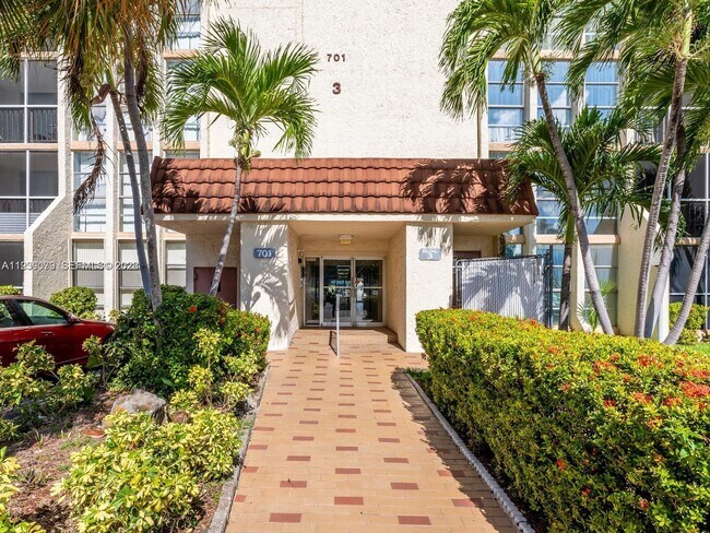 Photo - 701 Three Islands Boulevard Unit 218