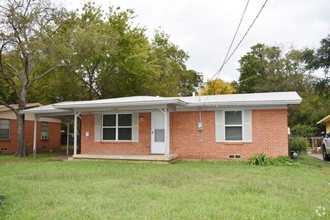 Building Photo - Lovely 2-1 home in Irving!